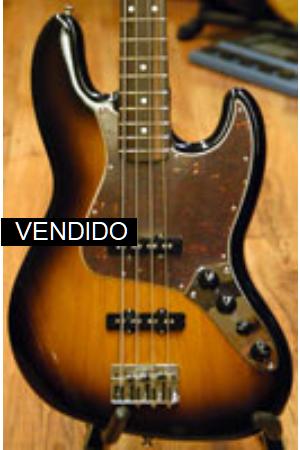 Fender Deluxe Power Jazz Bass Sunburst